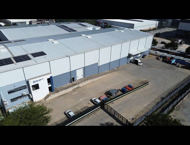 3,280M² WAREHOUSE TO LET IN LINBRO PARK